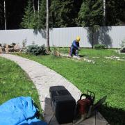 работы производятся на гаффах (в народе - кошках)